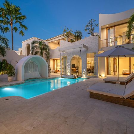 Villa Milana: 5Br Mediterrenean Villa In Canggu ภายนอก รูปภาพ