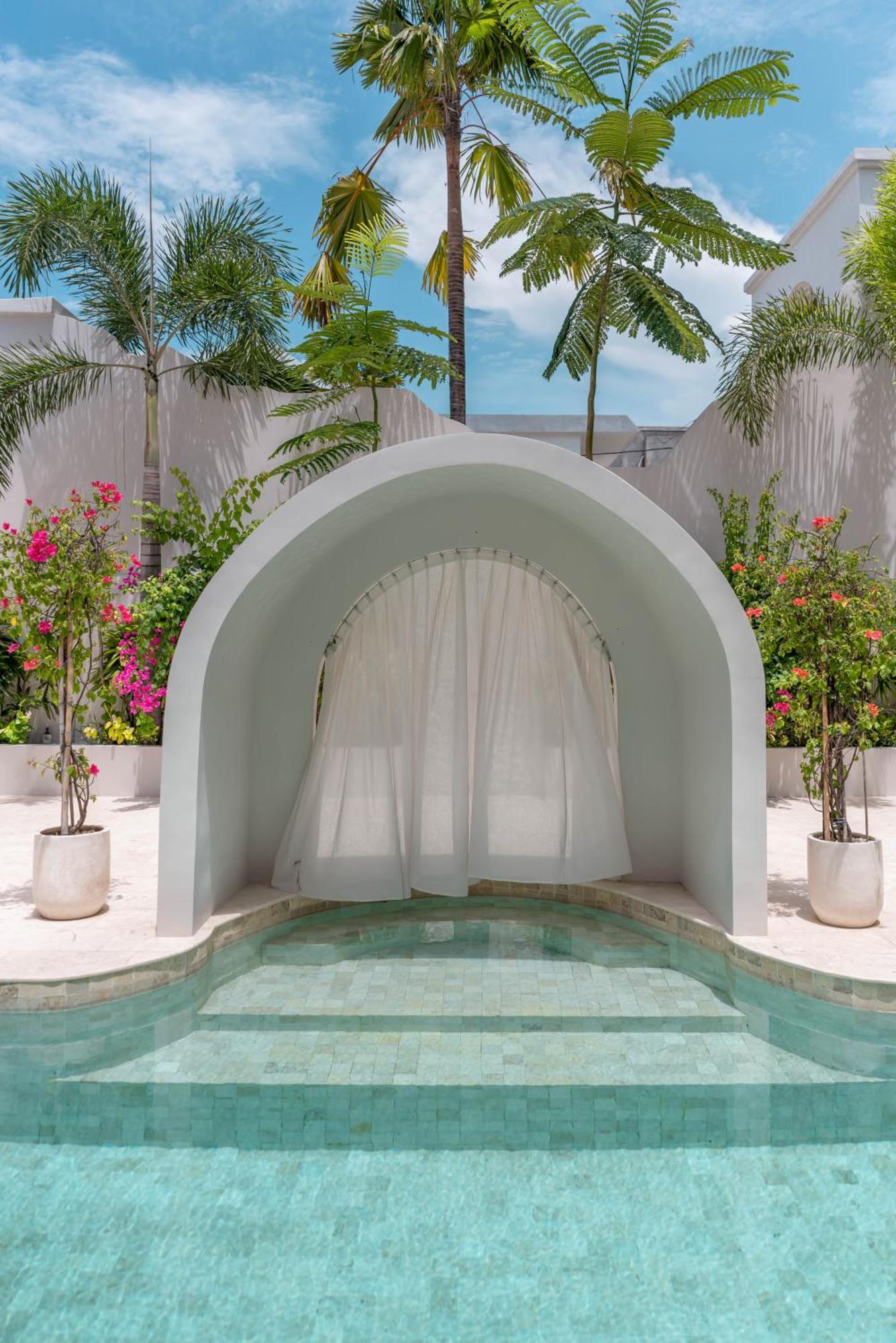 Villa Milana: 5Br Mediterrenean Villa In Canggu ภายนอก รูปภาพ