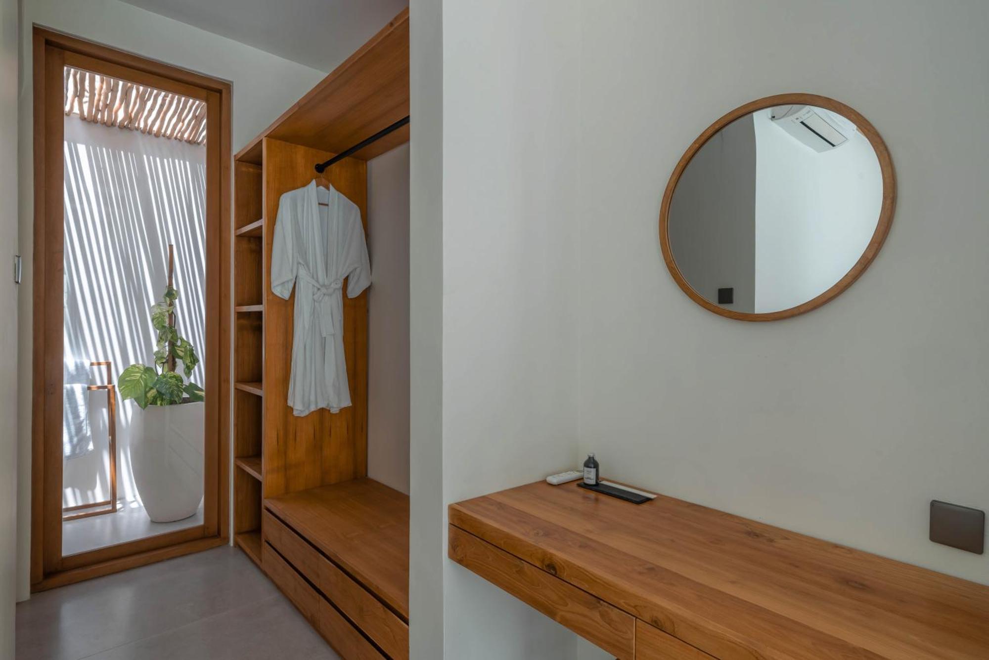 Villa Milana: 5Br Mediterrenean Villa In Canggu ภายนอก รูปภาพ