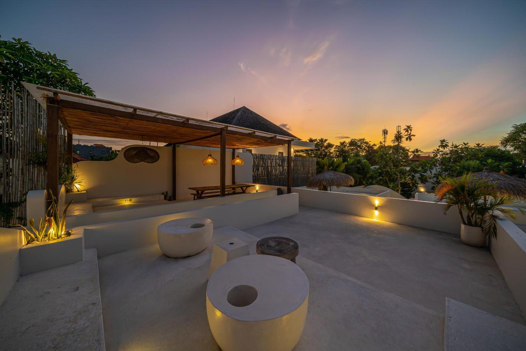 Villa Milana: 5Br Mediterrenean Villa In Canggu ภายนอก รูปภาพ