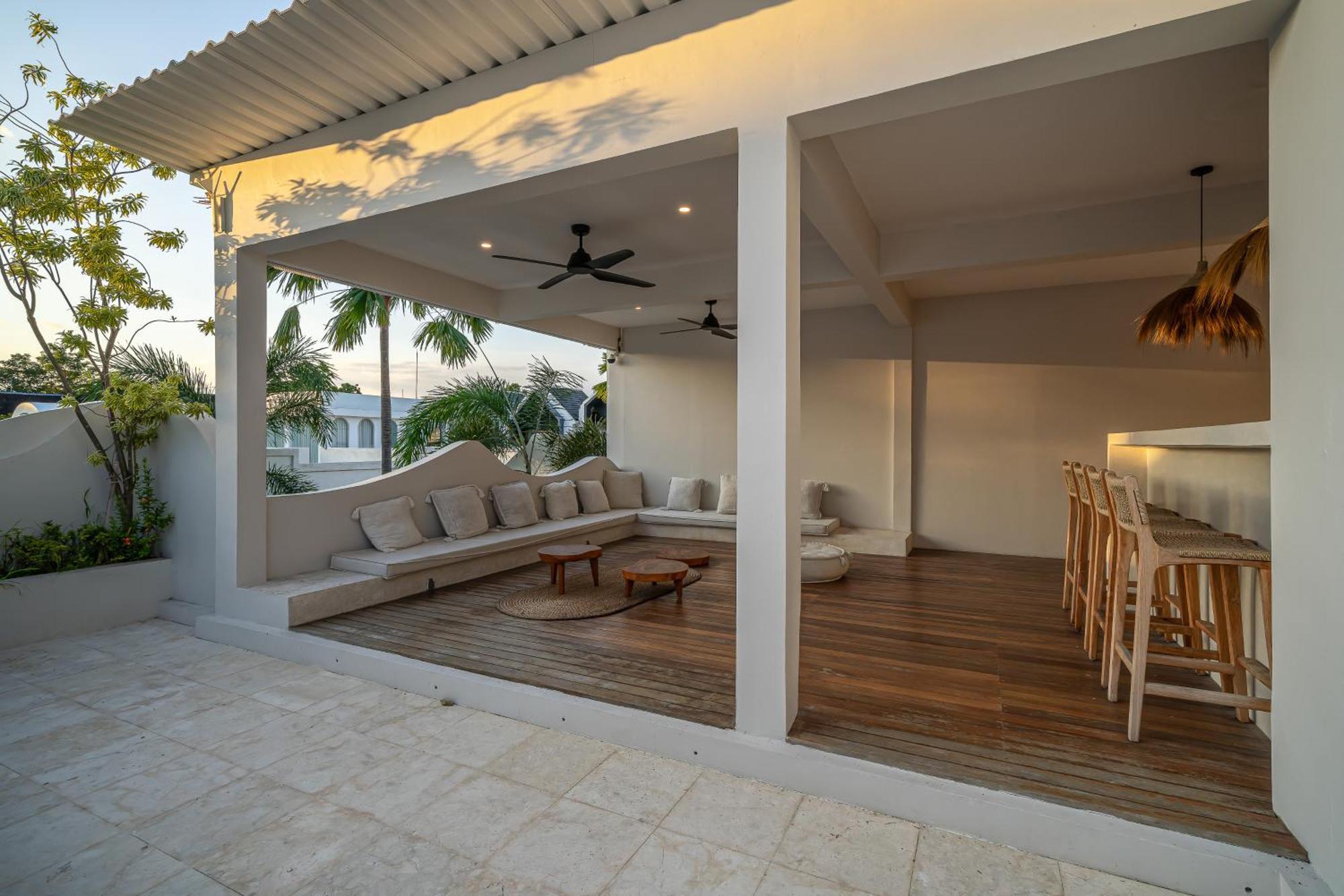 Villa Milana: 5Br Mediterrenean Villa In Canggu ภายนอก รูปภาพ